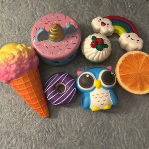 Large stress toy squishy pack